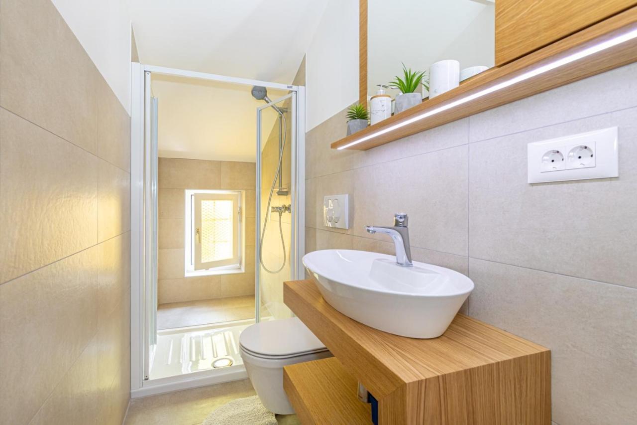 Apartments Ada Near The Sea ポレッチ エクステリア 写真